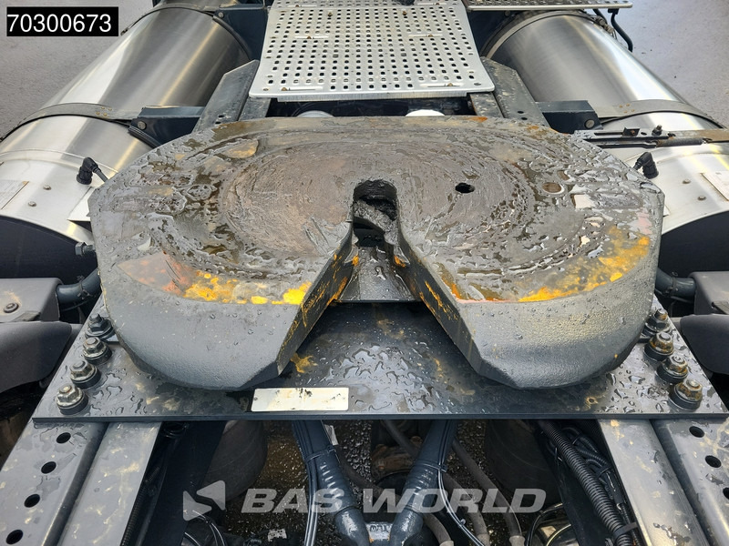 Тягач Iveco S-Way NP 460 4X2 LNG! Retarder Standairco 2xTanks Navi LED Euro 6: фото 10