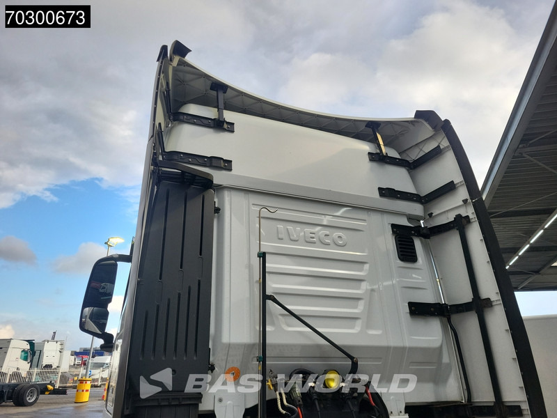Тягач Iveco S-Way NP 460 4X2 LNG! Retarder Standairco 2xTanks Navi LED Euro 6: фото 6