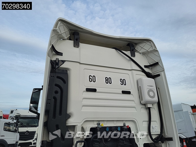 MAN TGX 18.470 4X2 GM Retarder 2xTanks Standklima Euro 6 - Тягач: фото 5 MAN TGX 18.470 4X2 GM Retarder 2xTanks Standklima Euro 6 - Тягач: фото 5