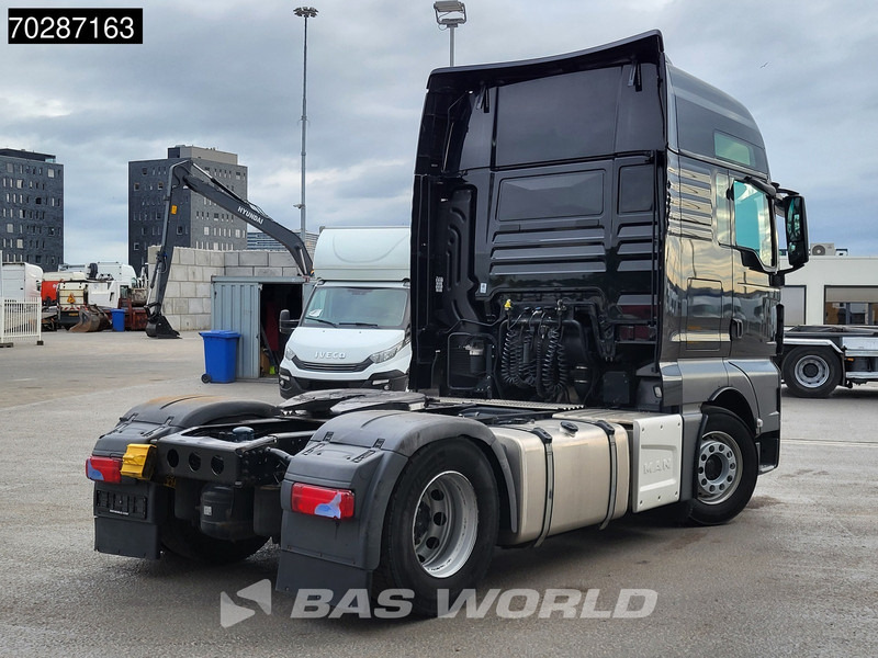 MAN TGX 18.470 4X2 XXL Retarder 2x Tanks Standklima ACC Navi Euro 6 - Тягач: фото 5 MAN TGX 18.470 4X2 XXL Retarder 2x Tanks Standklima ACC Navi Euro 6 - Тягач: фото 5