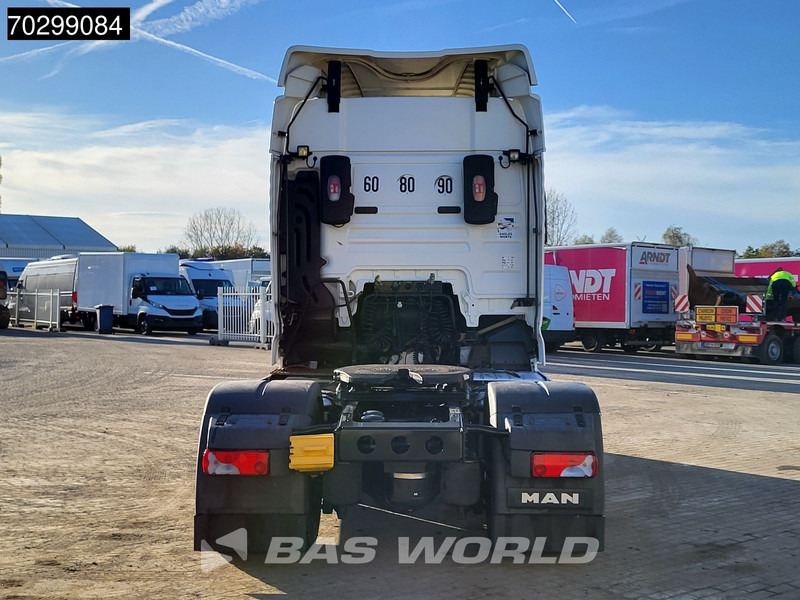 MAN TGX 18.500 4X2 XLX Retarder 2x Tanks - Тягач: фото 3 MAN TGX 18.500 4X2 XLX Retarder 2x Tanks - Тягач: фото 3