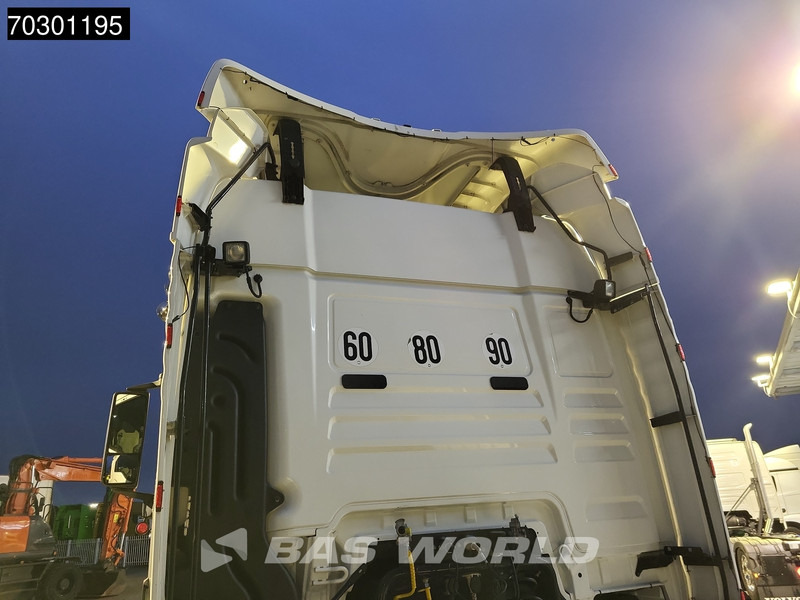 MAN TGX 18.500 4X2 XLX Retarder 2xTanks - Тягач: фото 5 MAN TGX 18.500 4X2 XLX Retarder 2xTanks - Тягач: фото 5