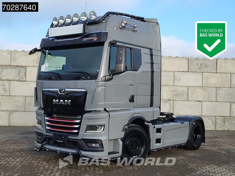 MAN TGX 18.520 4X2 Individual Lion S! New Hydrauliks GX Retarder Full-Air 2x Tanks Navi LED ACC Euro 6 - Тягач: фото 1 MAN TGX 18.520 4X2 Individual Lion S! New Hydrauliks GX Retarder Full-Air 2x Tanks Navi LED ACC Euro 6 - Тягач: фото 1
