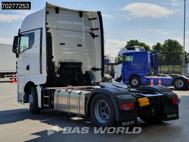 MAN TGX 18.520 4X2 NEW! GX Retarder 2x Tanks Standklima ACC - Тягач: фото 2 MAN TGX 18.520 4X2 NEW! GX Retarder 2x Tanks Standklima ACC - Тягач: фото 2