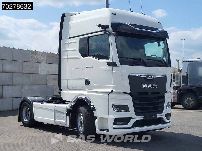 MAN TGX 18.520 4X2 Retarder 2xTanks MirrorCam Standklima ACC Navi LED Euro 6 Nieuw! - Тягач: фото 3 MAN TGX 18.520 4X2 Retarder 2xTanks MirrorCam Standklima ACC Navi LED Euro 6 Nieuw! - Тягач: фото 3