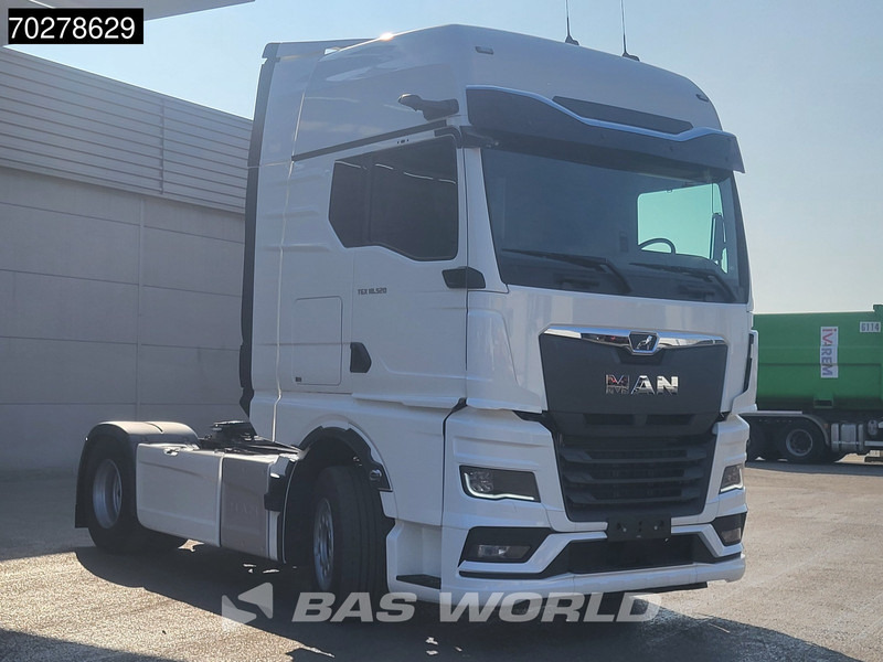 MAN TGX 18.520 4X2 Retarder 2xTanks Standklima MirrorCam ACC Navi LED Euro 6 Nieuw! - Тягач: фото 3 MAN TGX 18.520 4X2 Retarder 2xTanks Standklima MirrorCam ACC Navi LED Euro 6 Nieuw! - Тягач: фото 3