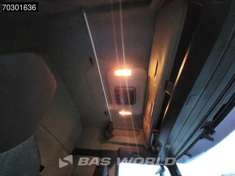 Тягач MAN TGX 33.640 6X4 GM Retarder Standklima: фото 19 Тягач MAN TGX 33.640 6X4 GM Retarder Standklima: фото 19