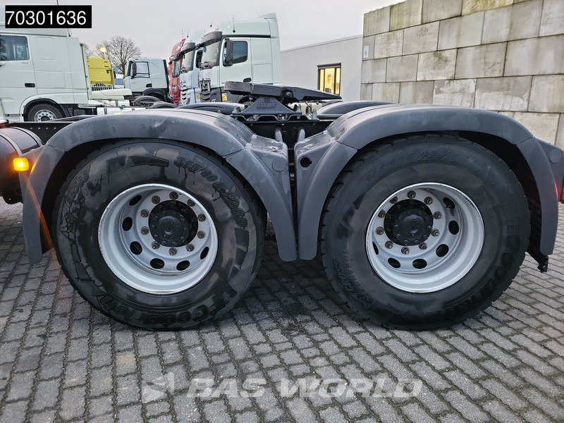 Тягач MAN TGX 33.640 6X4 GM Retarder Standklima: фото 16 Тягач MAN TGX 33.640 6X4 GM Retarder Standklima: фото 16