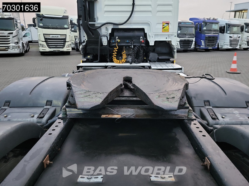 Тягач MAN TGX 33.640 6X4 GM Retarder Standklima: фото 15 Тягач MAN TGX 33.640 6X4 GM Retarder Standklima: фото 15