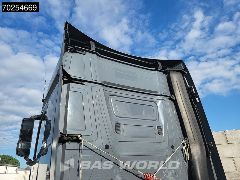 Тягач Mercedes-Benz Actros 1845 4X2 StreamSpace 2x Tanks: фото 5