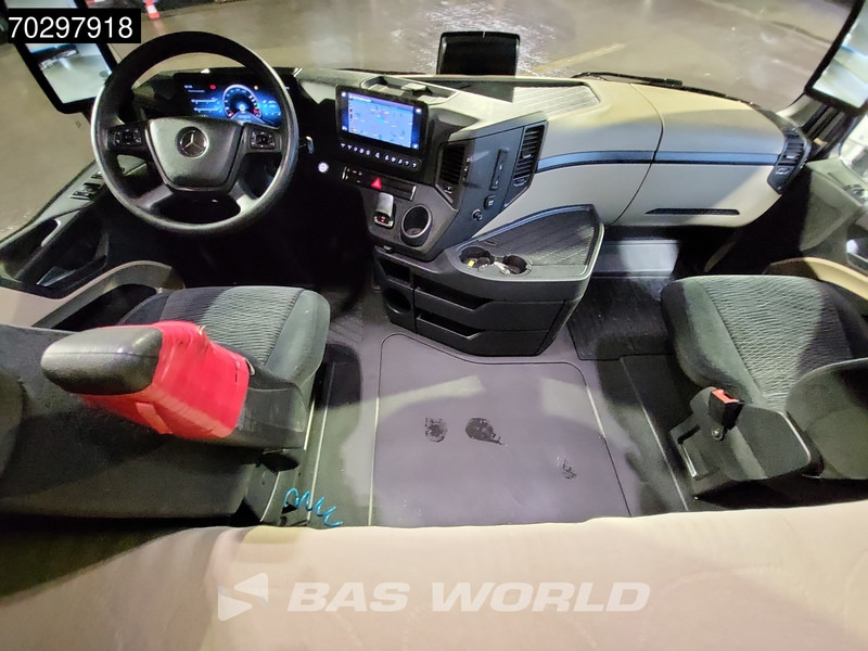 Тягач Mercedes-Benz Actros 1845 4X2 StreamSpace 2xTanks Standklima Navi Euro 6: фото 18 Тягач Mercedes-Benz Actros 1845 4X2 StreamSpace 2xTanks Standklima Navi Euro 6: фото 18