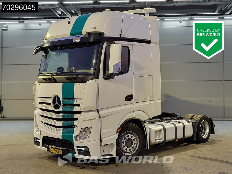 Mercedes-Benz Actros 1845 Actros 4X2 GigaSpace NL-Truck Mega 2xTanks Standklima ACC Euro 6 - Тягач: фото 1 Mercedes-Benz Actros 1845 Actros 4X2 GigaSpace NL-Truck Mega 2xTanks Standklima ACC Euro 6 - Тягач: фото 1