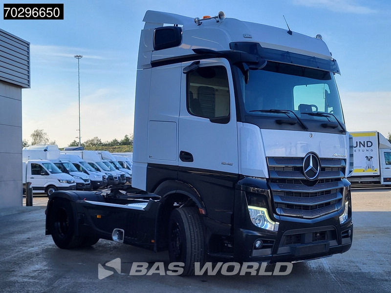 Mercedes-Benz Actros 1848 4X2 BigSpace Retarder Standklima MirrorCam ACC Xenon Euro 6 - Тягач: фото 3 Mercedes-Benz Actros 1848 4X2 BigSpace Retarder Standklima MirrorCam ACC Xenon Euro 6 - Тягач: фото 3