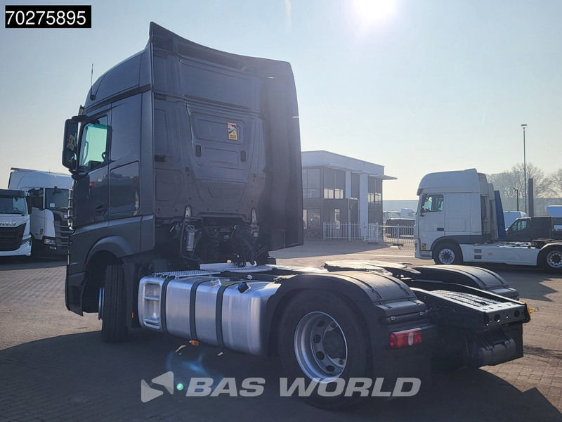 Mercedes-Benz Actros 1851 4X2 BigSpace 2x Tanks - Тягач: фото 2 Mercedes-Benz Actros 1851 4X2 BigSpace 2x Tanks - Тягач: фото 2