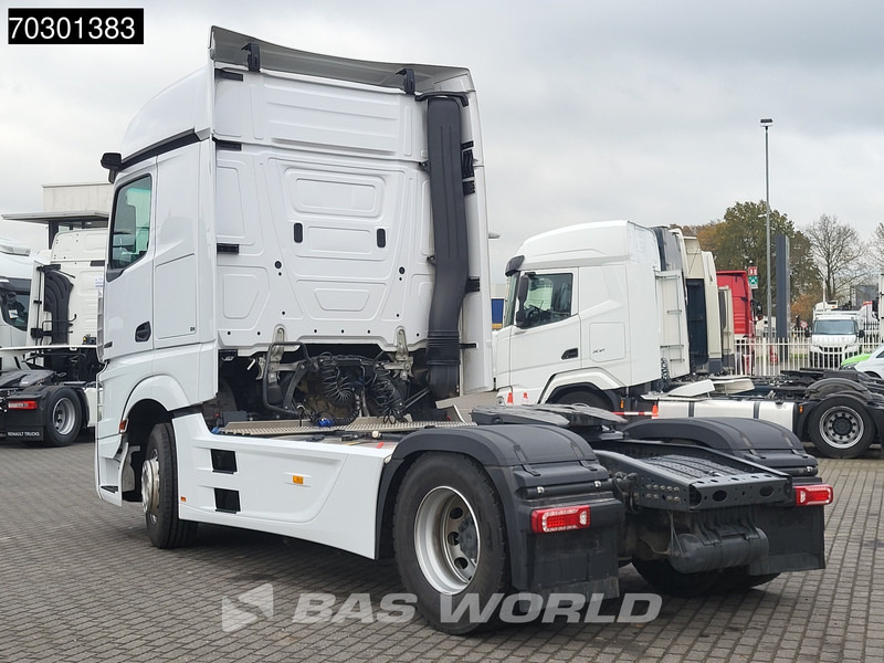 Mercedes-Benz Actros 1863 Actros 4X2 BigSpace Retarder 2x Tanks - Тягач: фото 2 Mercedes-Benz Actros 1863 Actros 4X2 BigSpace Retarder 2x Tanks - Тягач: фото 2
