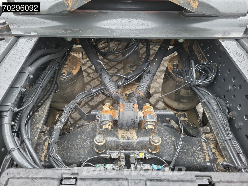 Тягач Mercedes-Benz Arocs 1845 Arocs 4X4 Hydrodrive Big-Axle Hydraulic Euro 6: фото 16