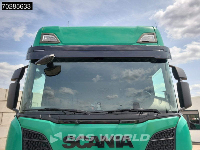Тягач Scania R450 R 4X2 Special interior! Retarder 2x Tanks Standklima ACC Leather: фото 6