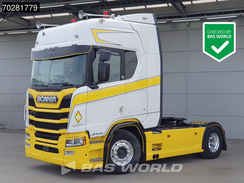 Scania R520 4X2 Full-Air Retarder 2x Tanks Standklima Leather Alcoa's - Тягач: фото 1 Scania R520 4X2 Full-Air Retarder 2x Tanks Standklima Leather Alcoa's - Тягач: фото 1