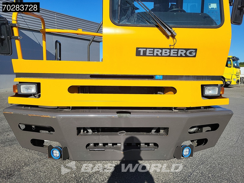 Тягач Terberg BC182 4X2 Low hours! Big-Axle Full-Air Drumbrakes Euro 3: фото 11