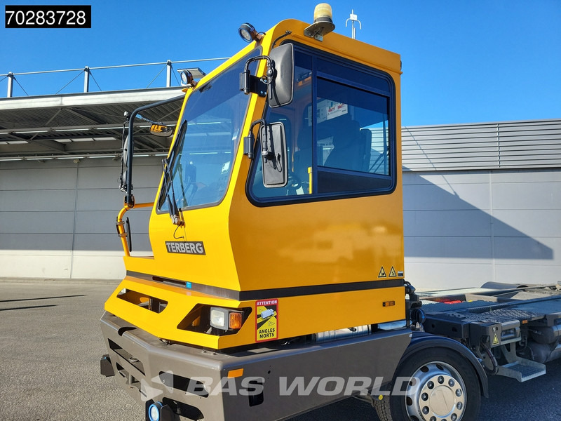 Тягач Terberg BC182 4X2 Low hours! Big-Axle Full-Air Drumbrakes Euro 3: фото 13