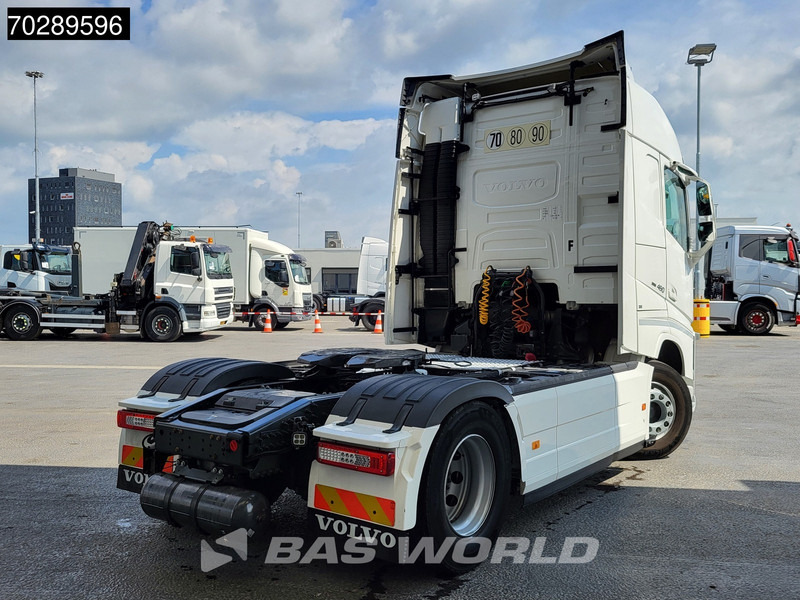 Volvo FH 460 4X2 Retarder I-ParkCool 2xTanks Navi ACC Euro 6 - Тягач: фото 5 Volvo FH 460 4X2 Retarder I-ParkCool 2xTanks Navi ACC Euro 6 - Тягач: фото 5