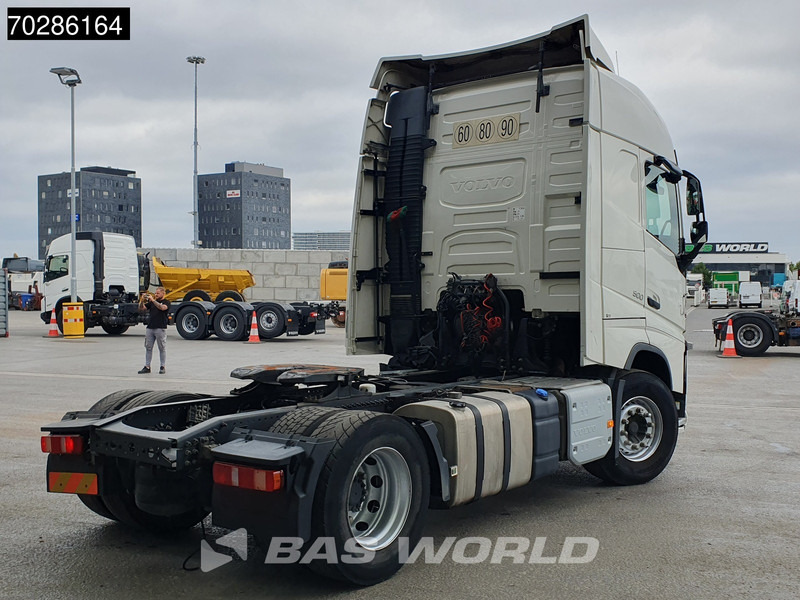Тягач Volvo FH 500 4X2 2x Tanks VEB+ Standklima Euro 6: фото 11