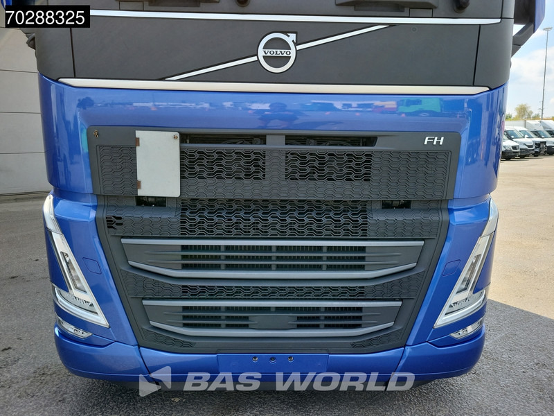 Тягач Volvo FH 500 4X2 XL Retarder 2x Tanks Full air Standklima Euro 6: фото 16