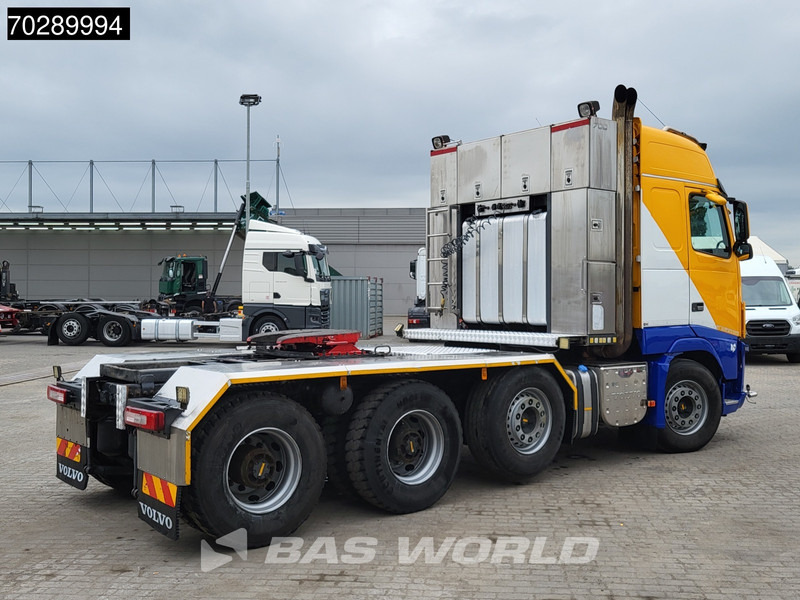 Volvo FH16 700 FH16 8X4 90T! Retarder Big-Axle Lift+Lenkachse Euro 5 - Тягач: фото 5 Volvo FH16 700 FH16 8X4 90T! Retarder Big-Axle Lift+Lenkachse Euro 5 - Тягач: фото 5