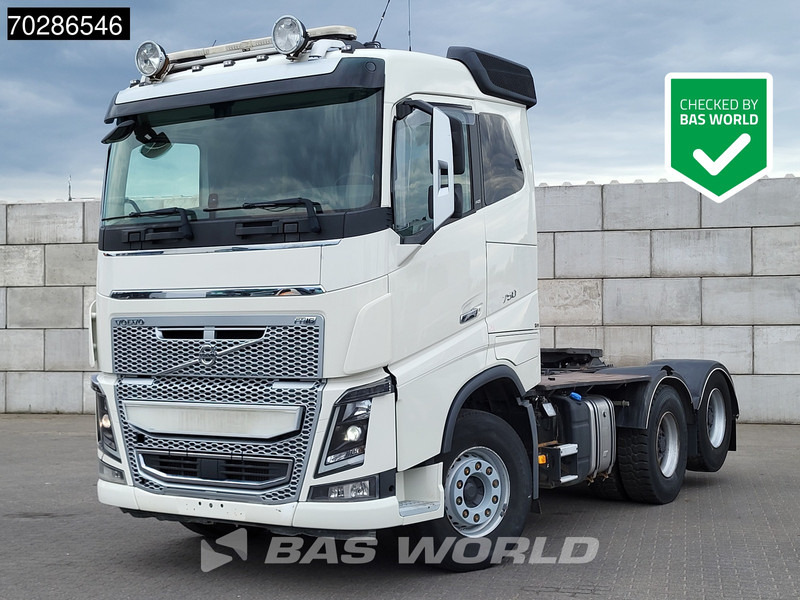 Volvo FH16 750 FH16 6X4 Retarder Big-Axle Xenon Liftaxle Euro 6 - Тягач: фото 1 Volvo FH16 750 FH16 6X4 Retarder Big-Axle Xenon Liftaxle Euro 6 - Тягач: фото 1