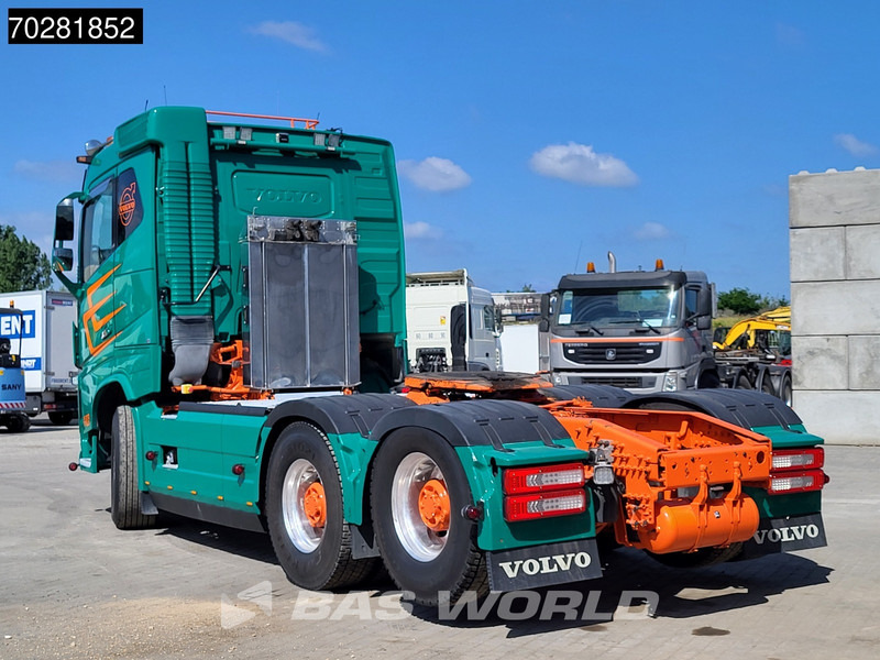 Volvo FH16 750 FH16 6X4 Retarder Full-Air Liftachse Hydraulik Big-Axle VDS Navi Xenon - Тягач: фото 2 Volvo FH16 750 FH16 6X4 Retarder Full-Air Liftachse Hydraulik Big-Axle VDS Navi Xenon - Тягач: фото 2