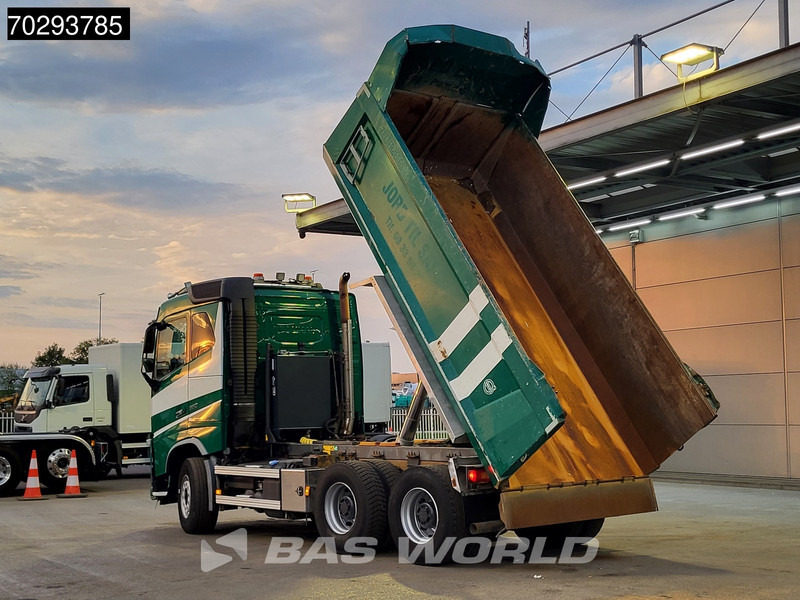 Volvo FH16 650 FH16 6X4 12m3 tipper Automatic Retarder Big-Axle Xenon Euro 6 - Самосвал: фото 2 Volvo FH16 650 FH16 6X4 12m3 tipper Automatic Retarder Big-Axle Xenon Euro 6 - Самосвал: фото 2