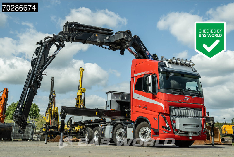 Volvo FH16 650 FH16 8X2 HMF 7020K-RCS Crane + Fly-Jib Lift+Steering-Axle Navi LED ACC Euro 6 - Грузовик бортовой/ Платформа, Автоманипулятор: фото 1 Volvo FH16 650 FH16 8X2 HMF 7020K-RCS Crane + Fly-Jib Lift+Steering-Axle Navi LED ACC Euro 6 - Грузовик бортовой/ Платформа, Автоманипулятор: фото 1