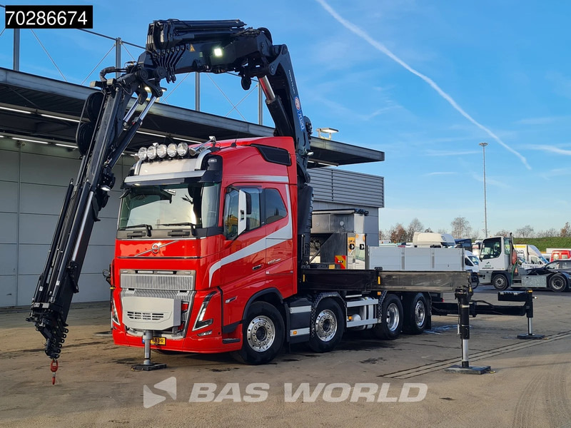 Volvo FH16 650 FH16 8X2 NL-Truck HMF 7020K-RCS Crane + Jib Lift+Steering-Axle Navi LED - Грузовик бортовой/ Платформа, Автоманипулятор: фото 5 Volvo FH16 650 FH16 8X2 NL-Truck HMF 7020K-RCS Crane + Jib Lift+Steering-Axle Navi LED - Грузовик бортовой/ Платформа, Автоманипулятор: фото 5