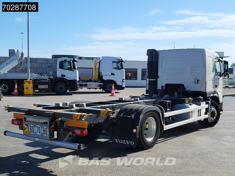 Volvo FM 330 4X2 4,60m Wheelbase BDF Automatic Euro 5 - Грузовик-контейнеровоз/ Сменный кузов: фото 5 Volvo FM 330 4X2 4,60m Wheelbase BDF Automatic Euro 5 - Грузовик-контейнеровоз/ Сменный кузов: фото 5