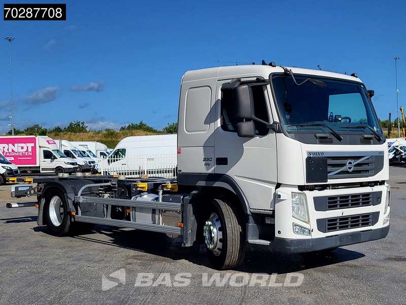Volvo FM 330 4X2 4,60m Wheelbase BDF Automatic Euro 5 - Грузовик-контейнеровоз/ Сменный кузов: фото 3 Volvo FM 330 4X2 4,60m Wheelbase BDF Automatic Euro 5 - Грузовик-контейнеровоз/ Сменный кузов: фото 3