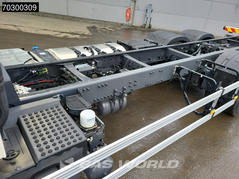 Volvo FMX 540 FMX 6X2 NEW chassis! Lift+steering Axle Engine PTO Full air suspension в лизинг Volvo FMX 540 FMX 6X2 NEW chassis! Lift+steering Axle Engine PTO Full air suspension: фото 11