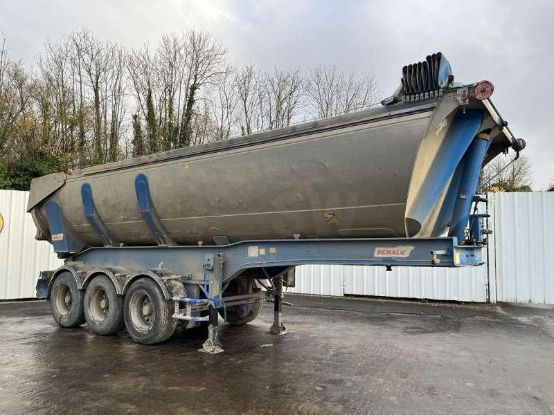 Benalu 3 ESSIEUX - Самосвальный полуприцеп: фото 1 Benalu 3 ESSIEUX - Самосвальный полуприцеп: фото 1