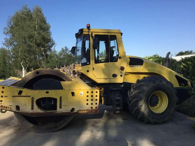 Bomag BW 226 DI-4 BVC - Комбинированный каток: фото 5 Bomag BW 226 DI-4 BVC - Комбинированный каток: фото 5
