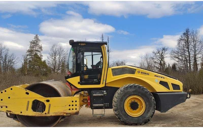 Bomag BW219-D5 - Комбинированный каток: фото 5 Bomag BW219-D5 - Комбинированный каток: фото 5