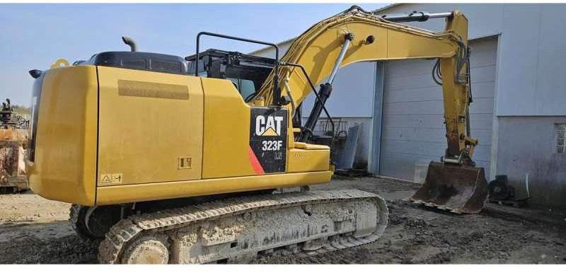 Caterpillar 323F - Гусеничный экскаватор: фото 4 Caterpillar 323F - Гусеничный экскаватор: фото 4