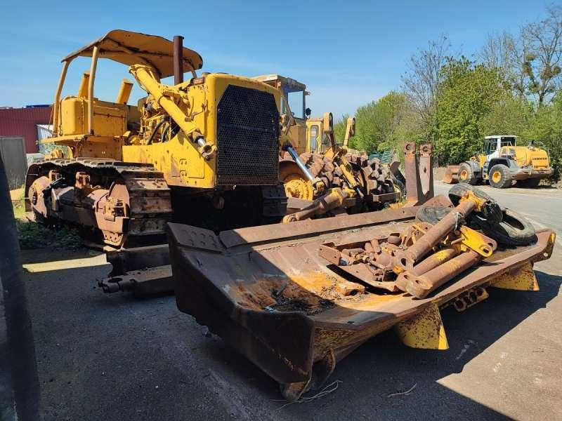 Caterpillar D8K + Porte Engins - Бульдозер: фото 1 Caterpillar D8K + Porte Engins - Бульдозер: фото 1