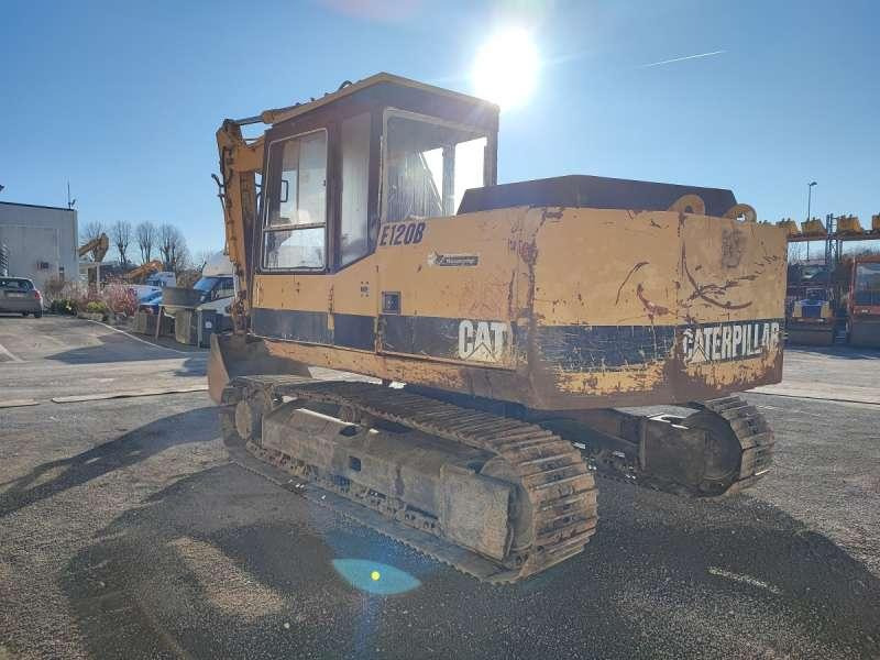 Caterpillar E120B - Гусеничный экскаватор: фото 5 Caterpillar E120B - Гусеничный экскаватор: фото 5