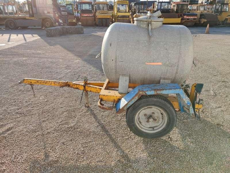 Courant 500 LITRES A EAU - Цистерна: фото 4 Courant 500 LITRES A EAU - Цистерна: фото 4