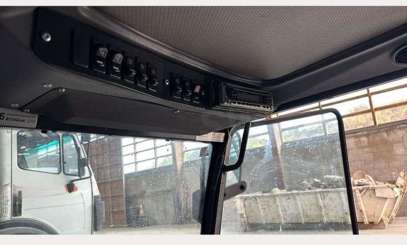 EGHOLM MASKINER 22A - Подметально-уборочная машина: фото 4 EGHOLM MASKINER 22A - Подметально-уборочная машина: фото 4