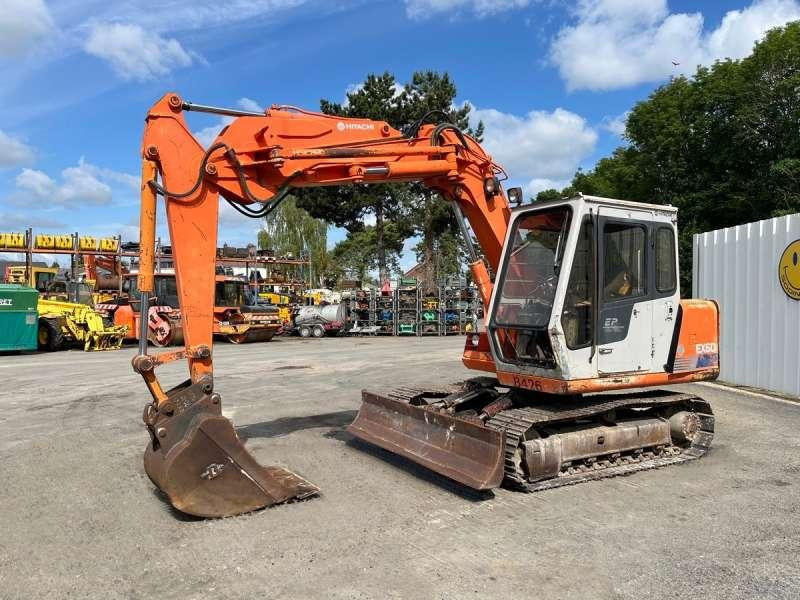 Hitachi Pelle sur Chenilles EX60 - Гусеничный экскаватор: фото 3 Hitachi Pelle sur Chenilles EX60 - Гусеничный экскаватор: фото 3