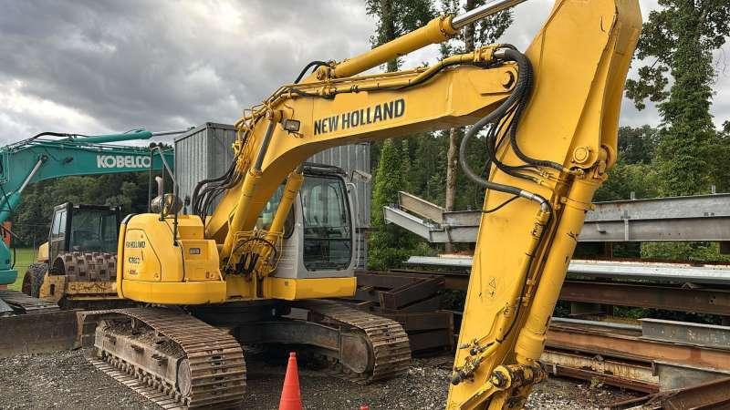 Kobelco SK235SRNLC-1ES - Гусеничный экскаватор: фото 1 Kobelco SK235SRNLC-1ES - Гусеничный экскаватор: фото 1