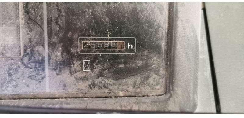 Komatsu WA470-3 - Колёсный погрузчик: фото 4 Komatsu WA470-3 - Колёсный погрузчик: фото 4