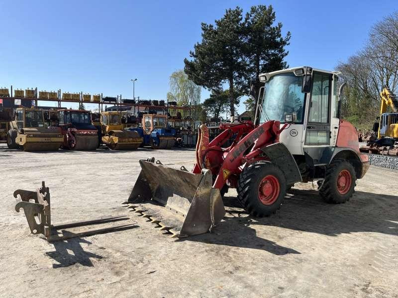 Liebherr L506 Stereo - Компактный фронтальный погрузчик: фото 3 Liebherr L506 Stereo - Компактный фронтальный погрузчик: фото 3