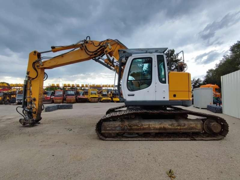 Liebherr R924 Compact Litronic - Гусеничный экскаватор: фото 4 Liebherr R924 Compact Litronic - Гусеничный экскаватор: фото 4