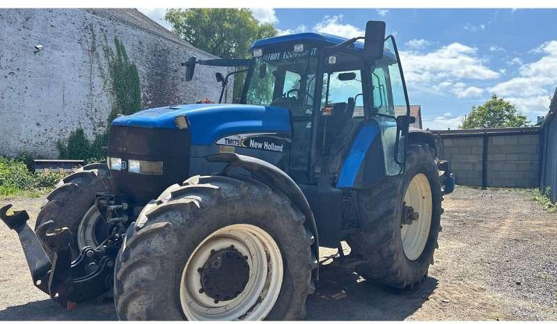 New Holland TM175 - Трактор: фото 1 New Holland TM175 - Трактор: фото 1
